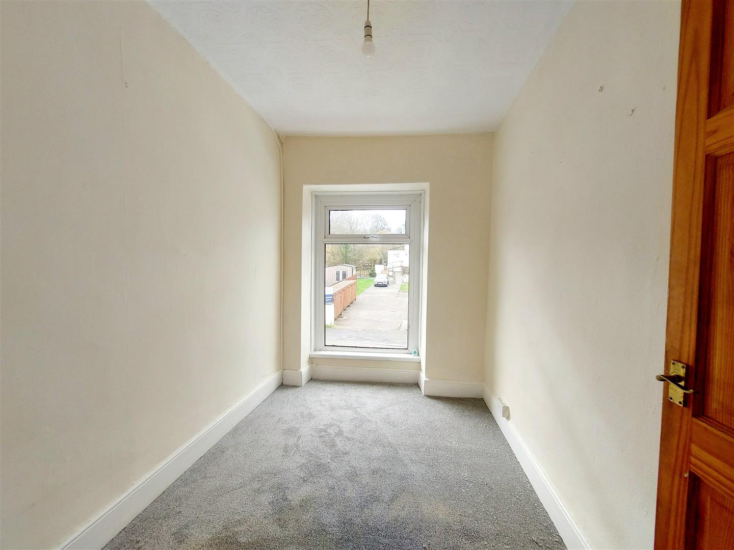 Victoria Road, Waunarlwydd, Swansea, SA5 4TB